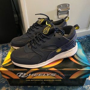 Heelys Force (Big Kid/men's 6)